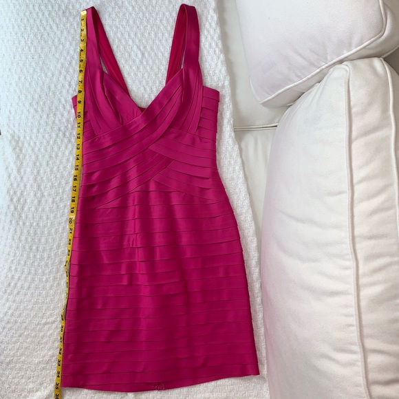 Pink woven dress by BCBG Max Azria - Picture 5 of 8